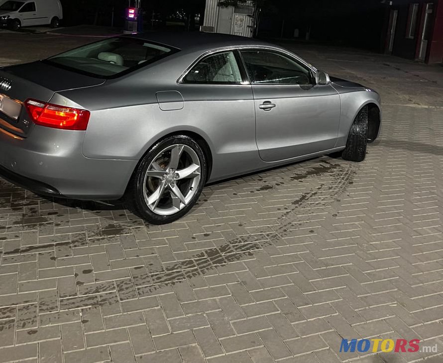 2010' Audi A5 photo #2