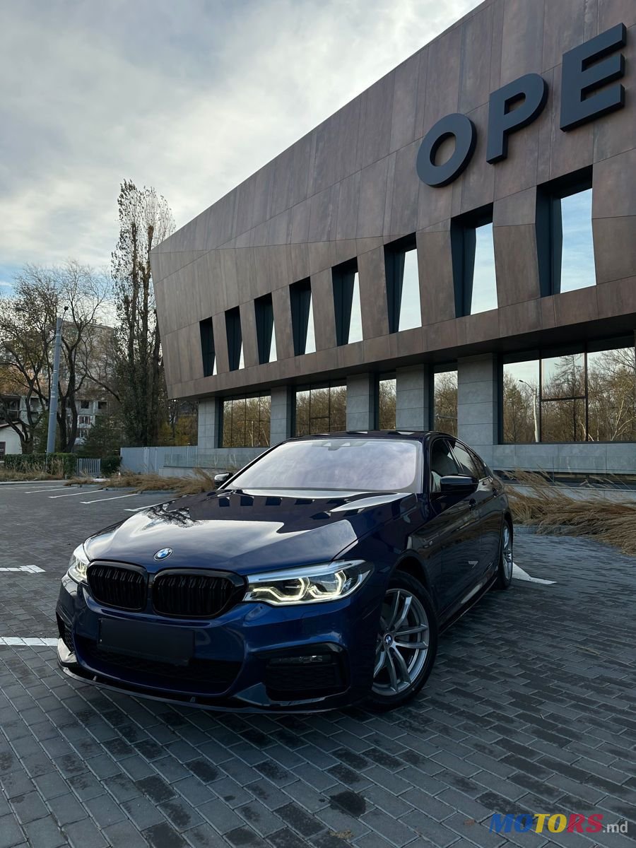 2017' BMW 5 Series photo #1
