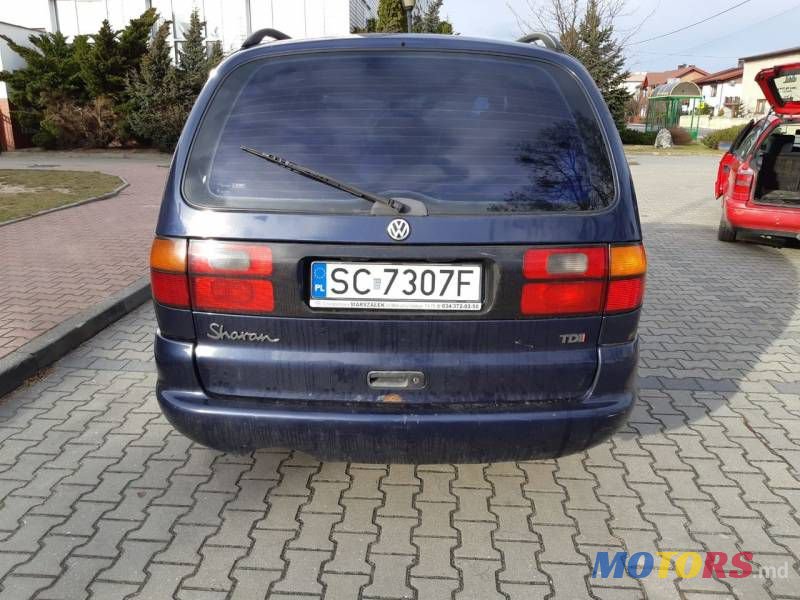 1999' Volkswagen Sharan photo #2