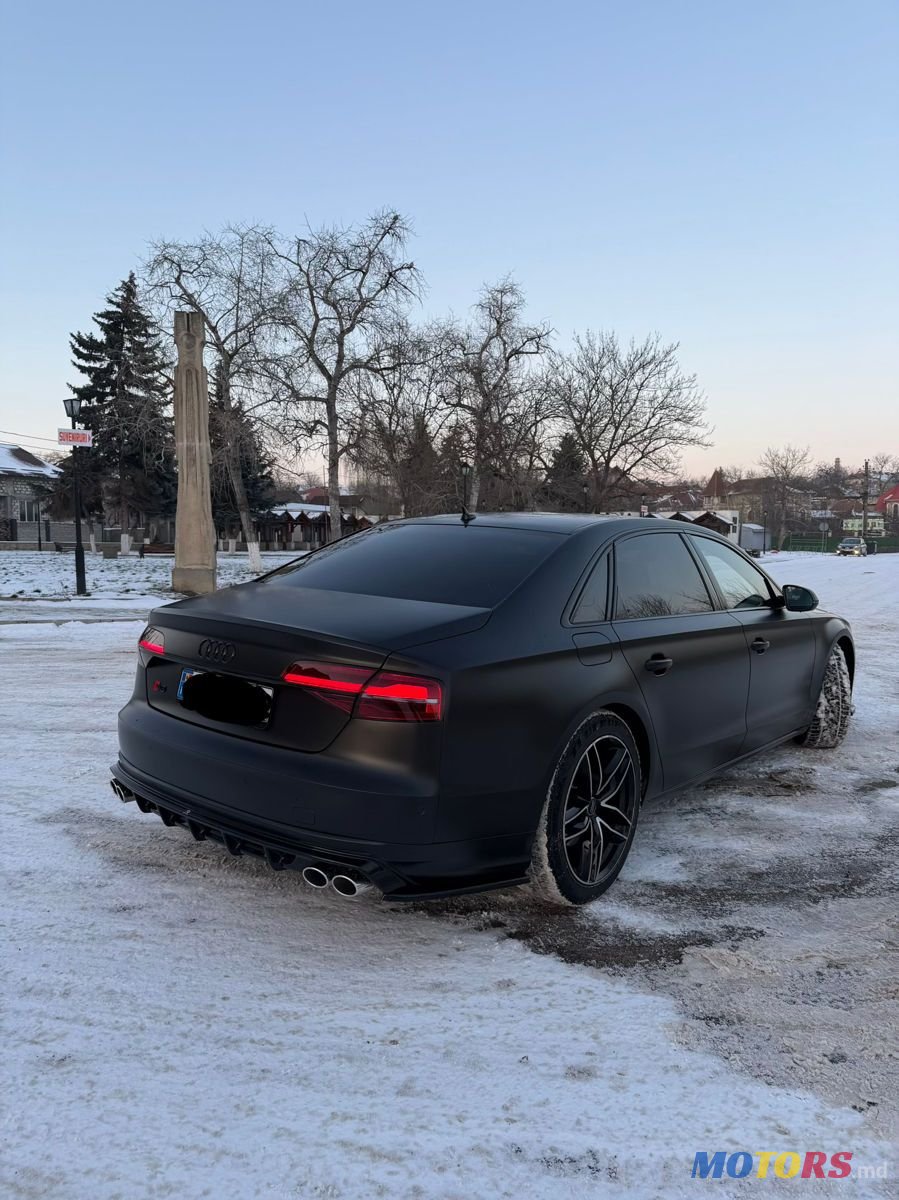 2017' Audi A8 photo #3