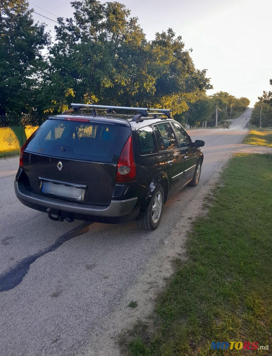 2004' Renault Megane photo #4