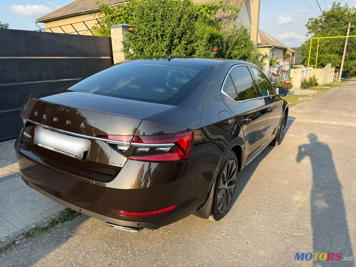 2021' Skoda Superb photo #3