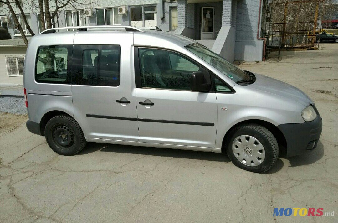 2008' Volkswagen Caddy photo #3