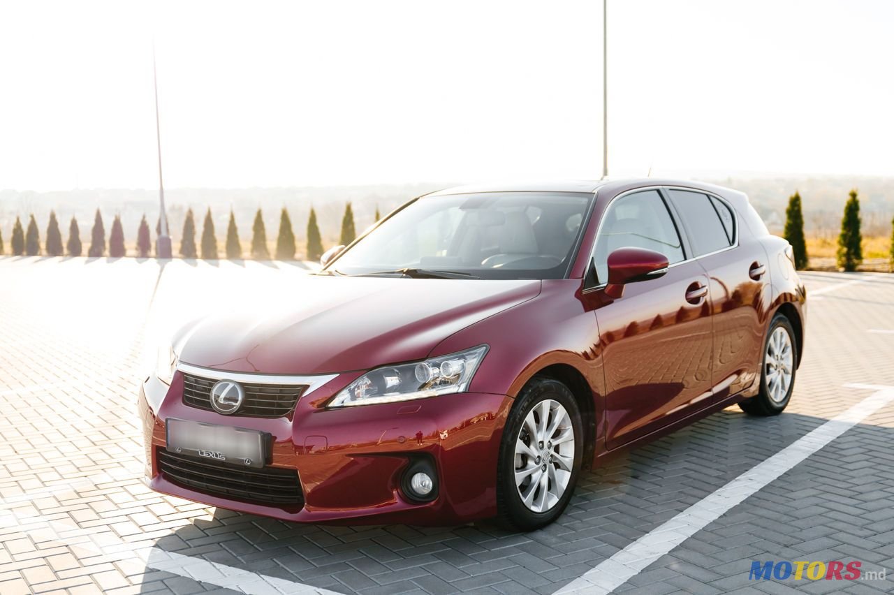 2011' Lexus Ct Series photo #2
