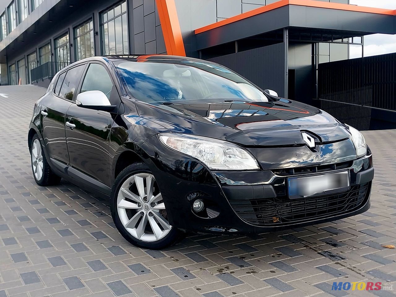 2010' Renault Megane photo #1