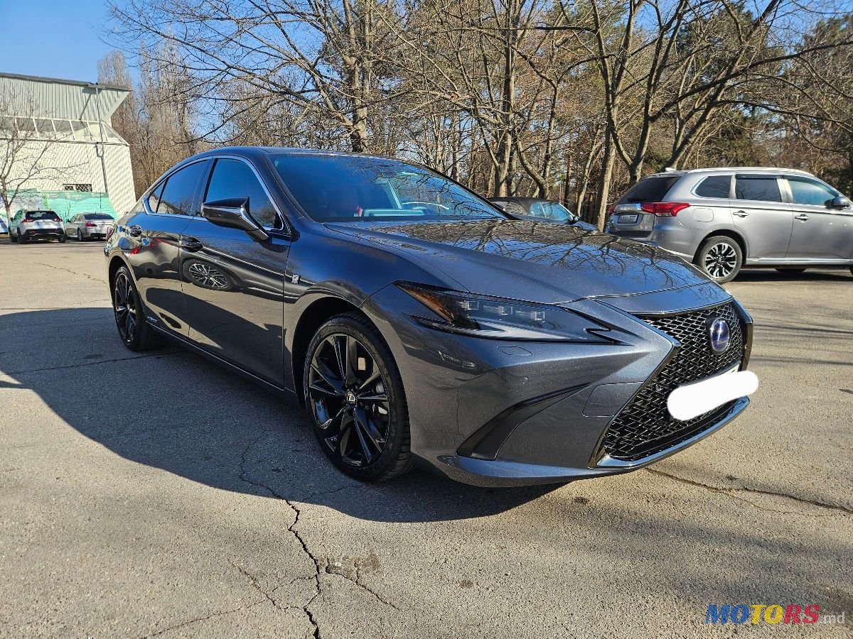 2022' Lexus Es Series photo #3