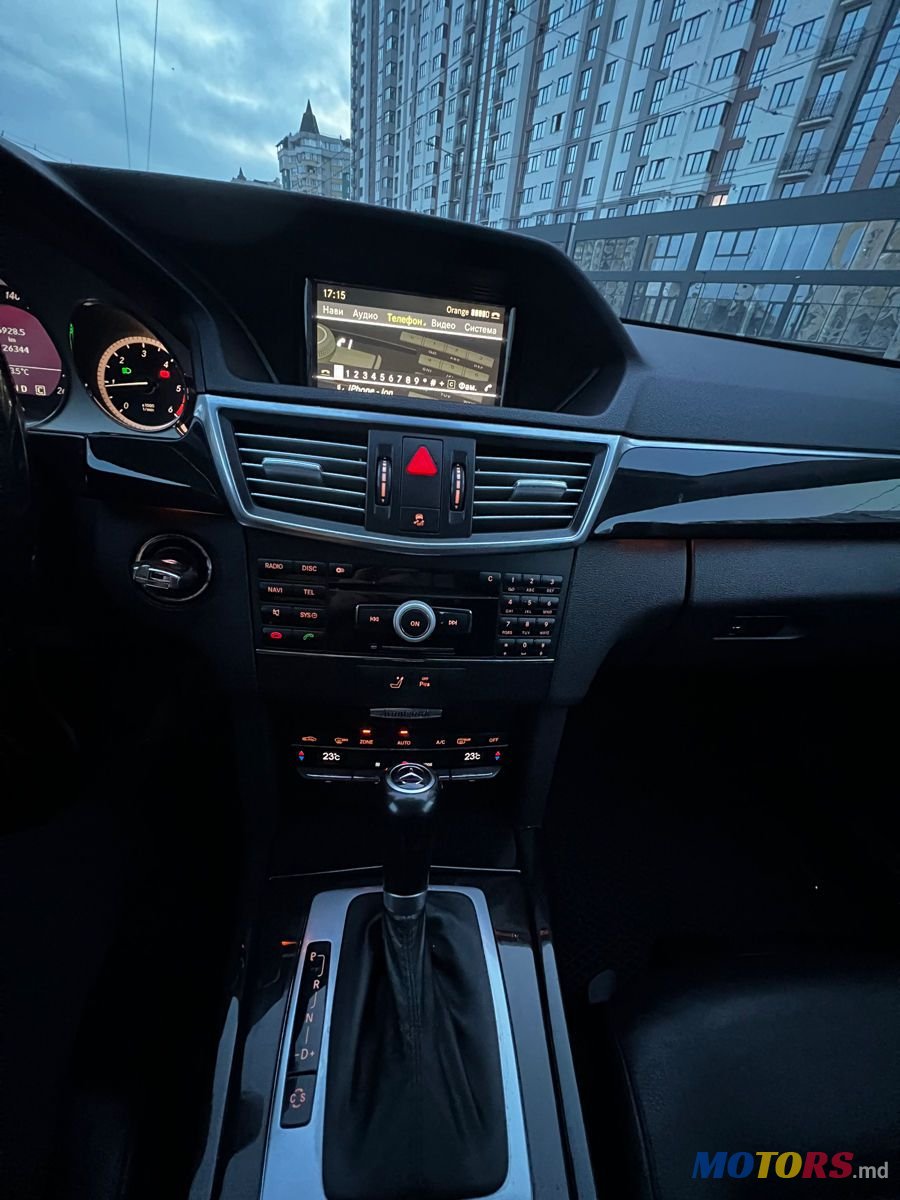2009' Mercedes-Benz E Класс photo #5