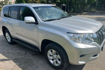 2017' Toyota Land Cruiser Prado
