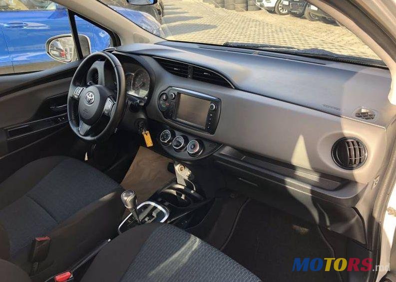 2016' Toyota Auris photo #1