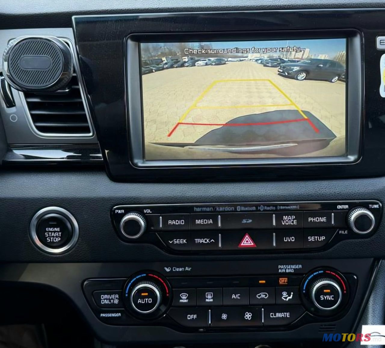 2018' Kia Niro photo #4