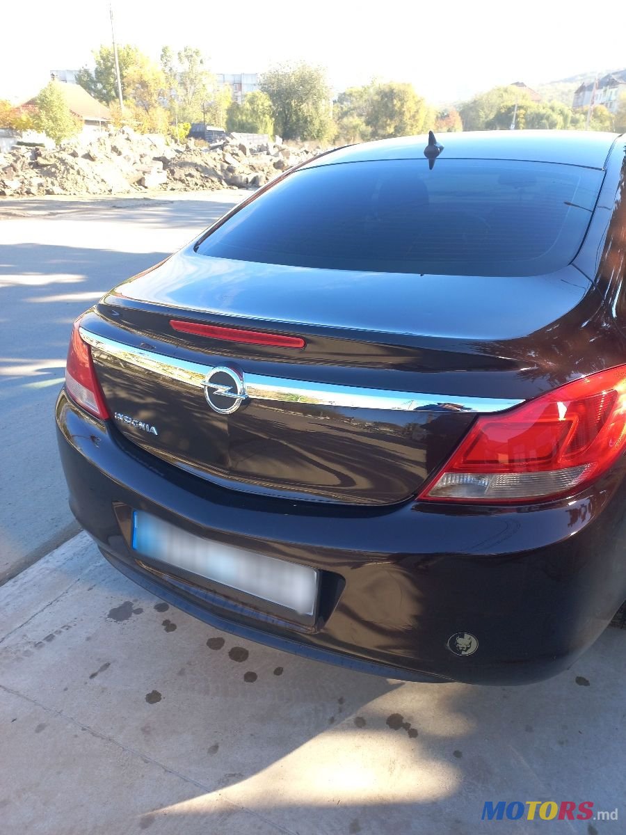 2012' Opel Insignia photo #2