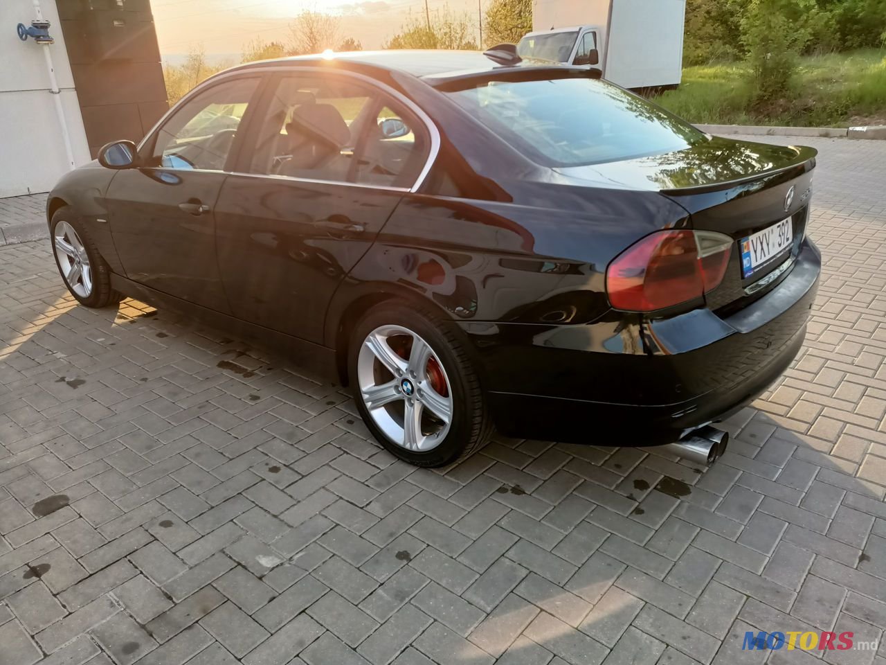 2006' BMW 3 Series photo #3