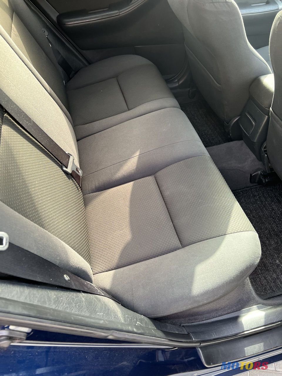 2005' Toyota Corolla photo #4