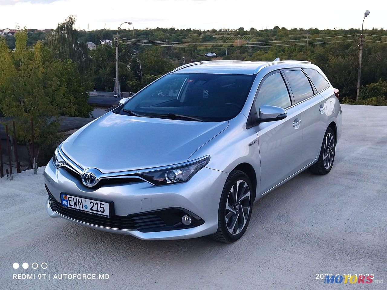 2016' Toyota Auris photo #1