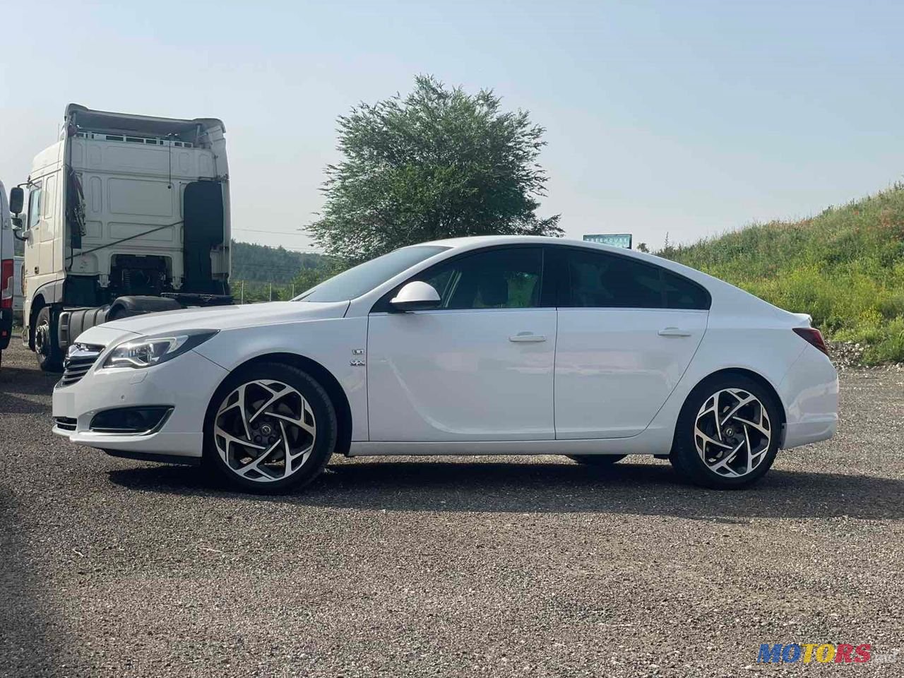 2015' Opel Insignia photo #4
