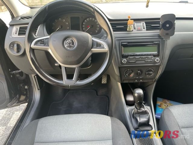 2014' Skoda Rapid photo #4