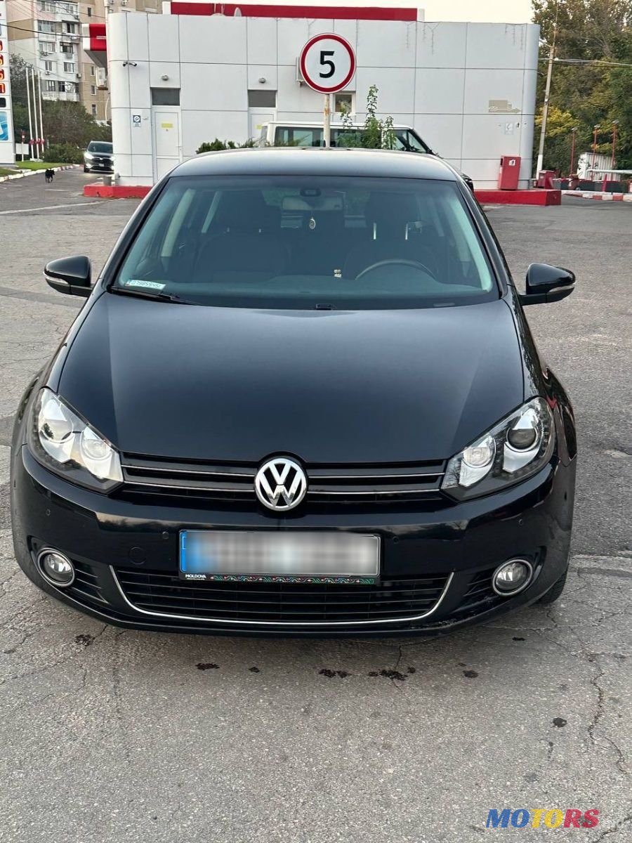 2012' Volkswagen Golf photo #1