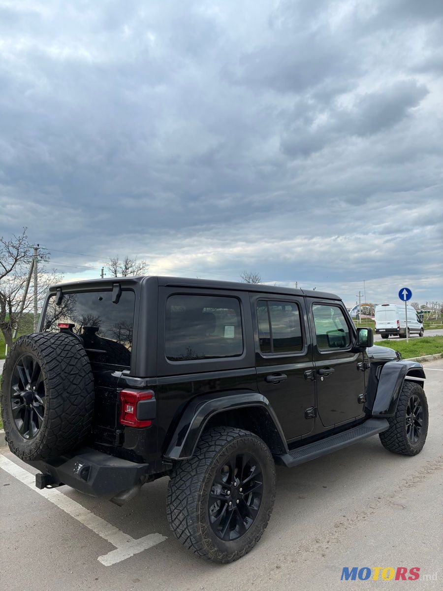 2022' Jeep Wrangler photo #3