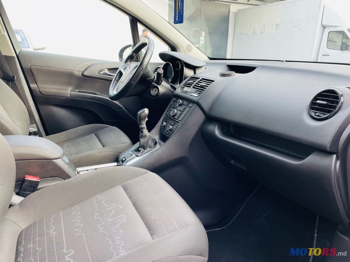 2011' Opel Meriva photo #4