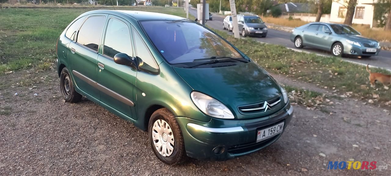 2000' Citroen Xsara Picasso photo #1