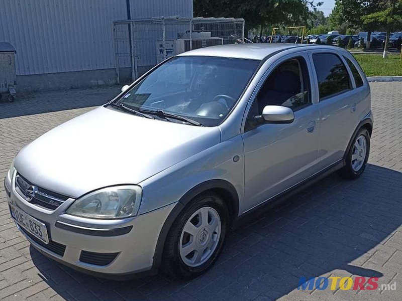 2003' Opel Corsa photo #2