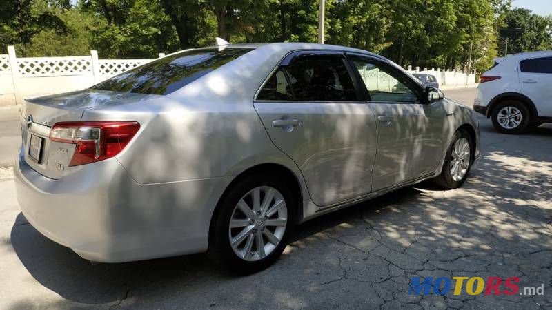 2012' Toyota Camry photo #3