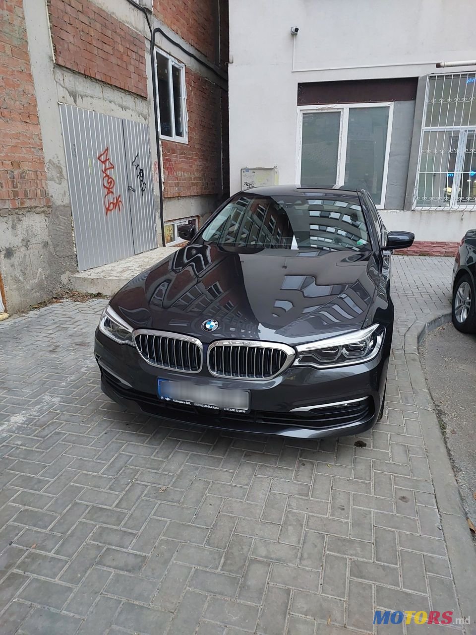 2018' BMW 5 Series photo #2