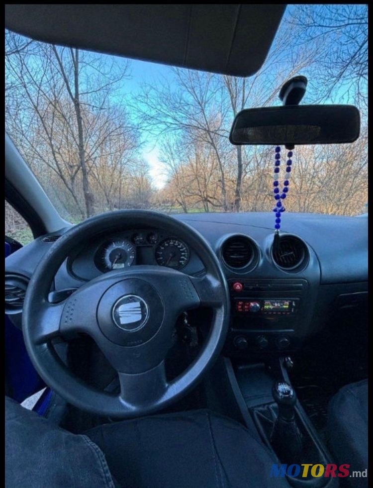 2002' SEAT Ibiza photo #4