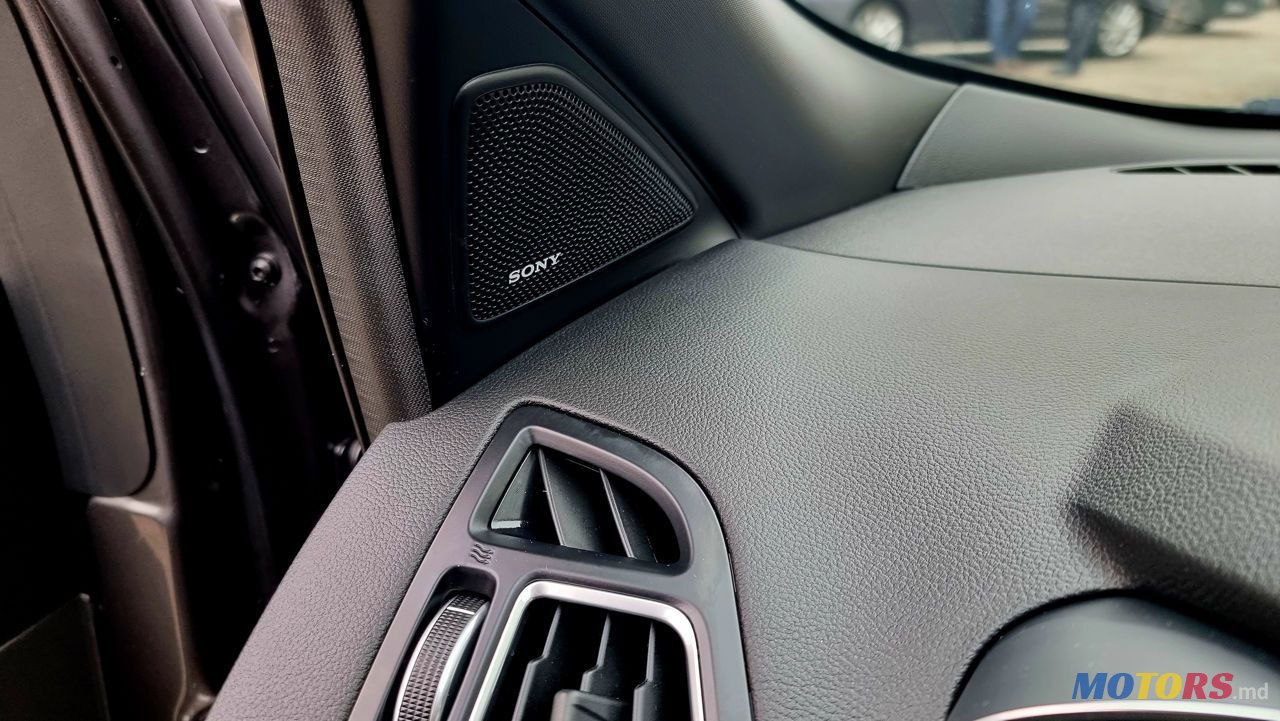 2018' Ford Kuga photo #4