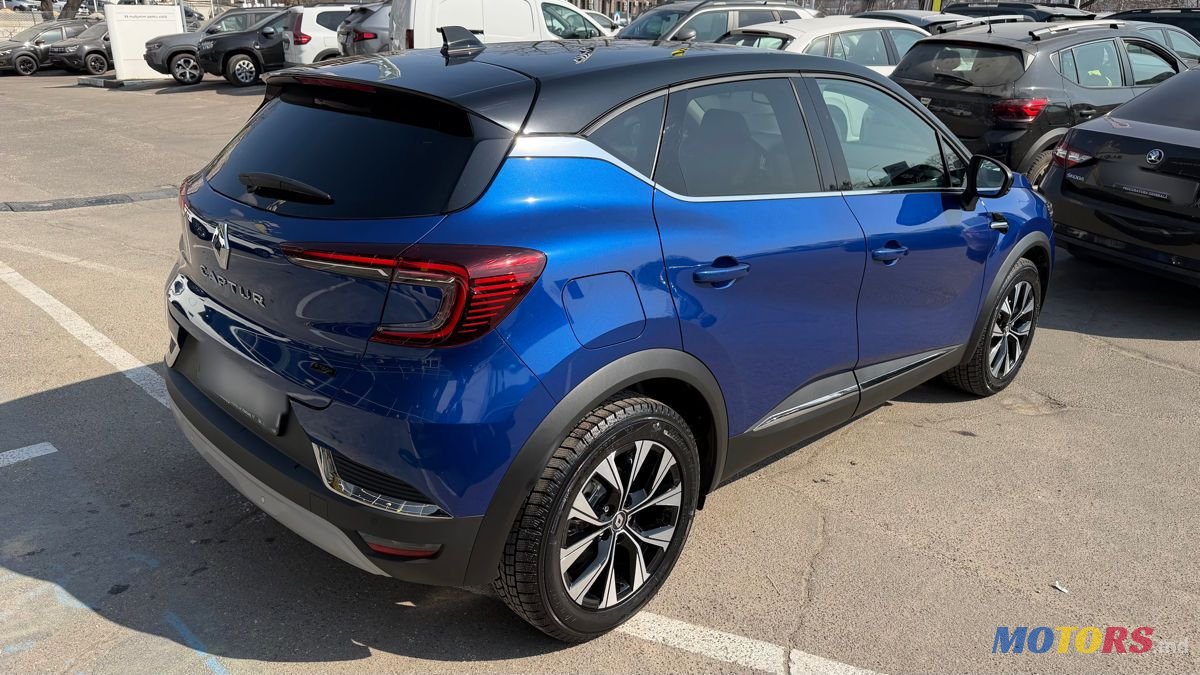 2024' Renault Captur photo #4