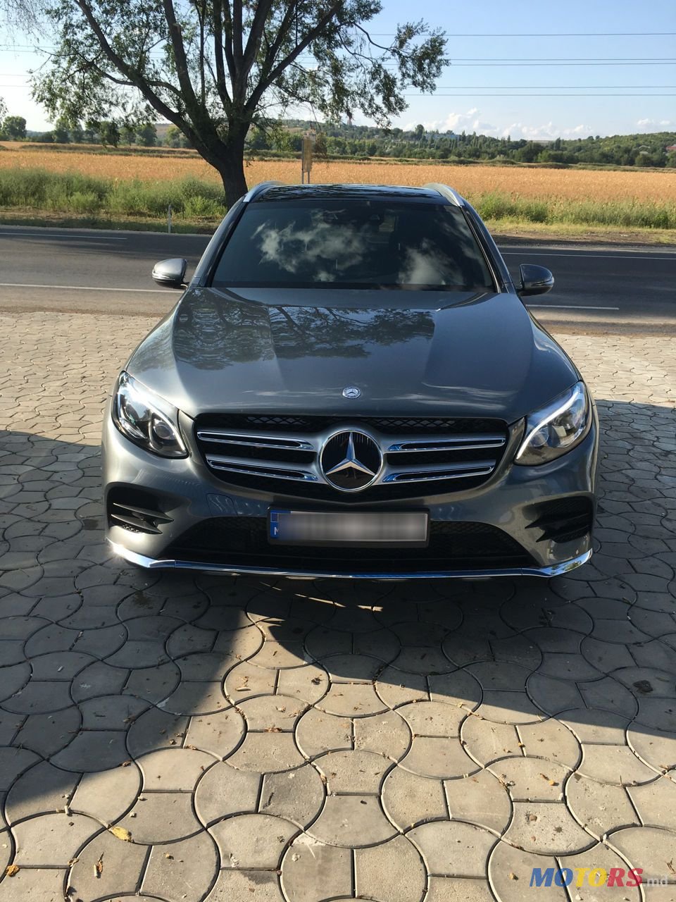 2016' Mercedes-Benz GLC photo #4