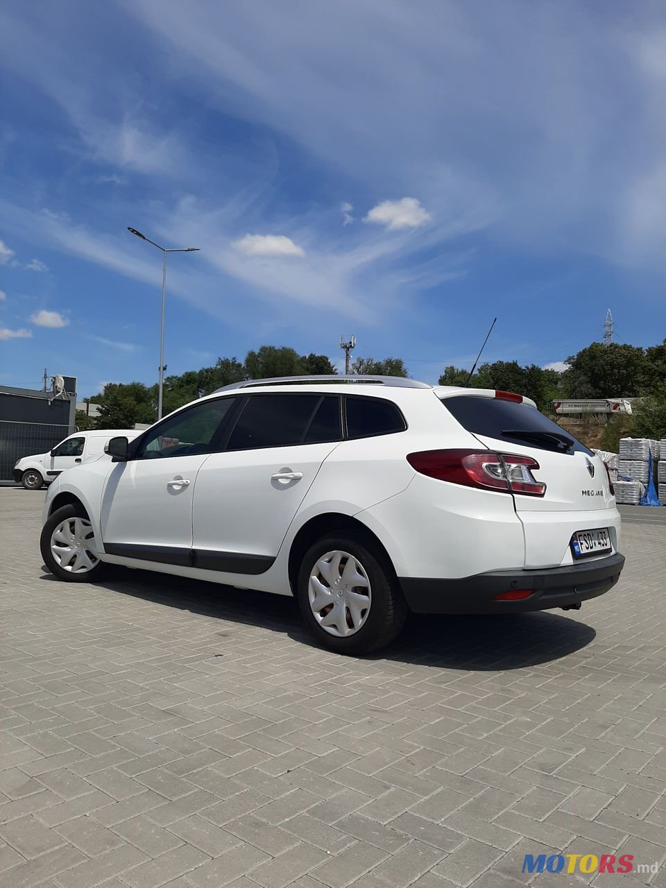 2013' Renault Megane photo #2