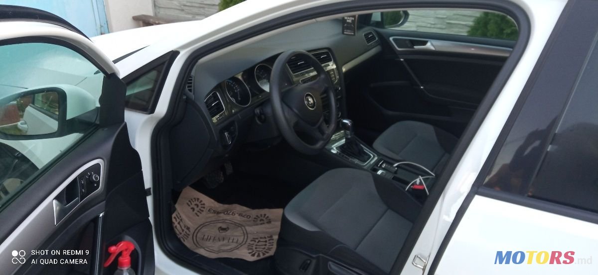 2016' Volkswagen Golf photo #5