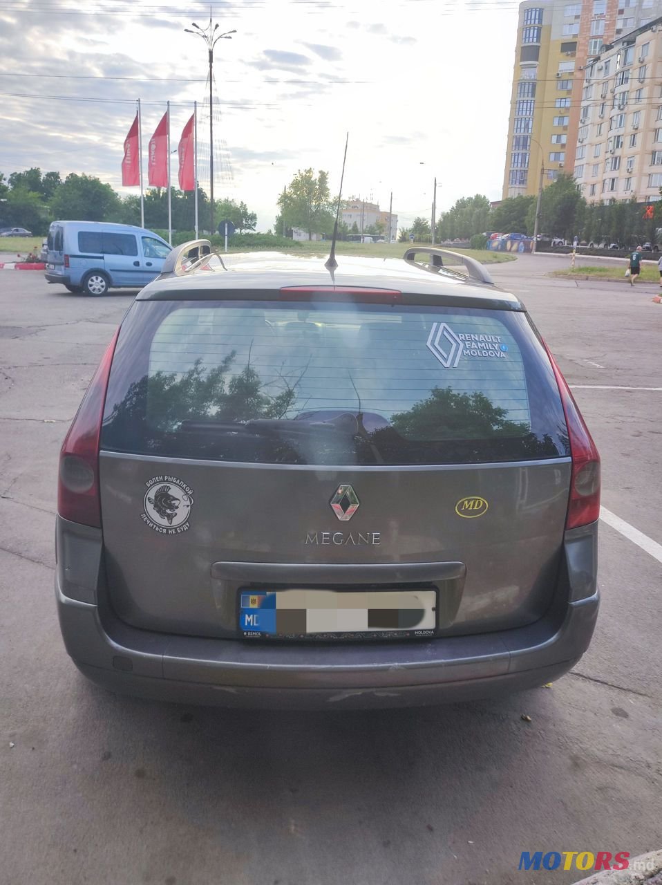 2004' Renault Megane photo #2