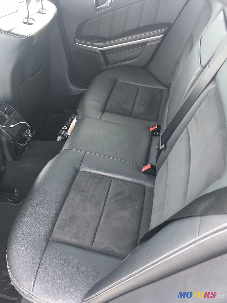 2011' Mercedes-Benz E Класс photo #6