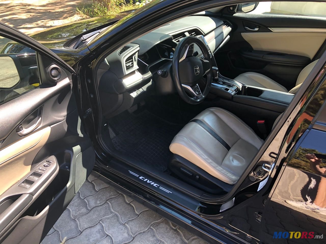 2017' Honda Civic photo #4