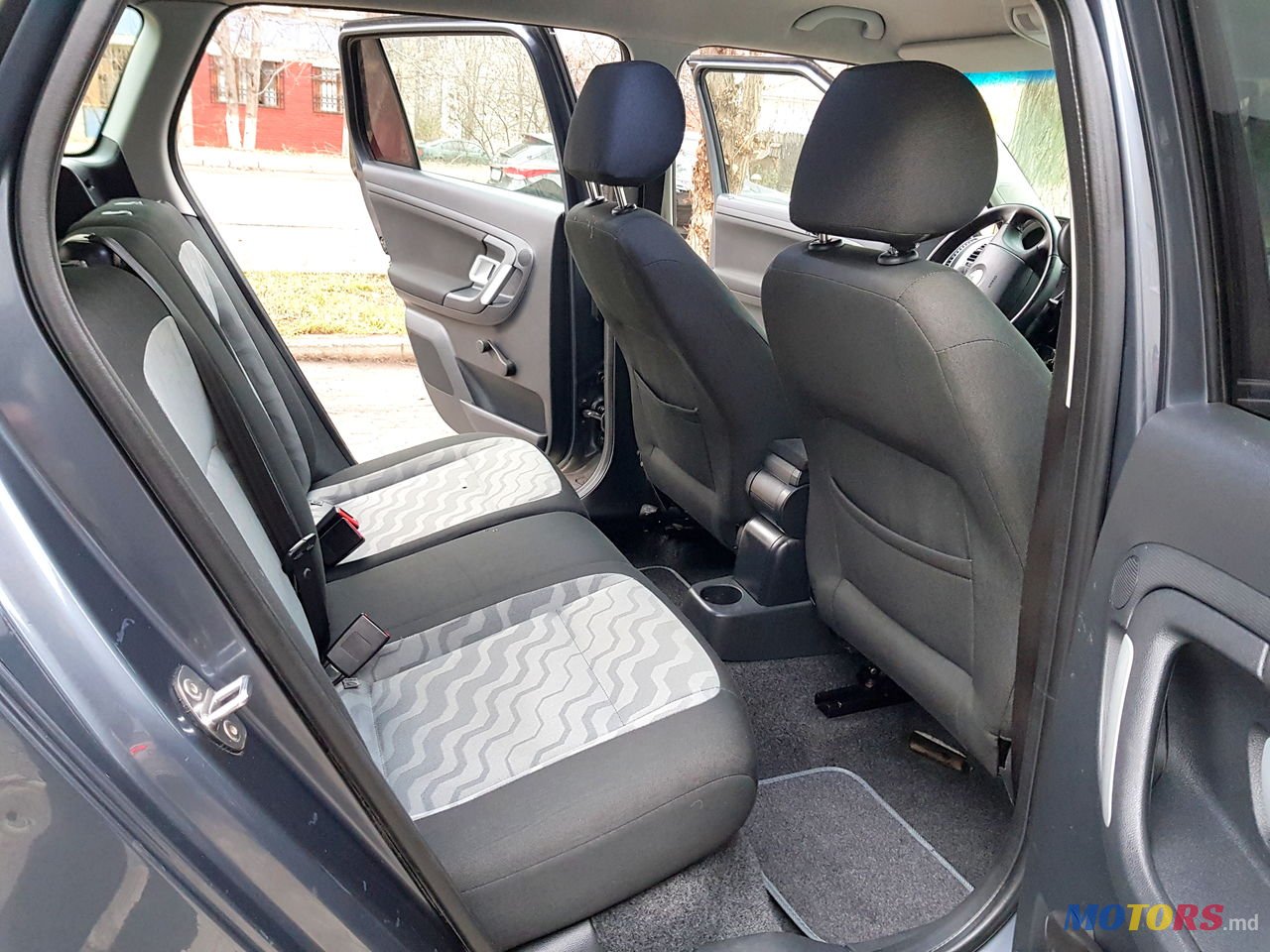 2009' Skoda Fabia photo #7