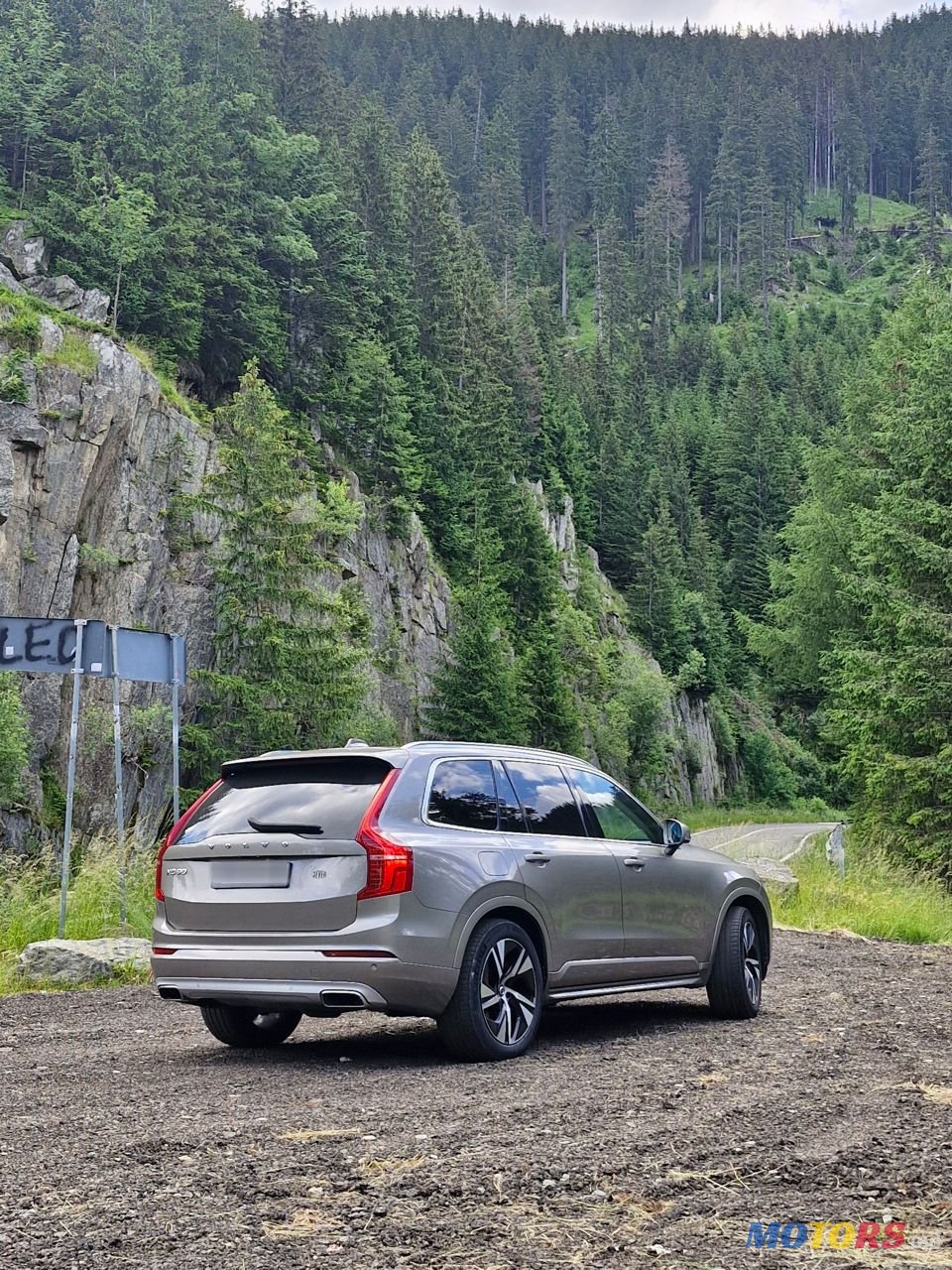 2020' Volvo XC90 photo #3