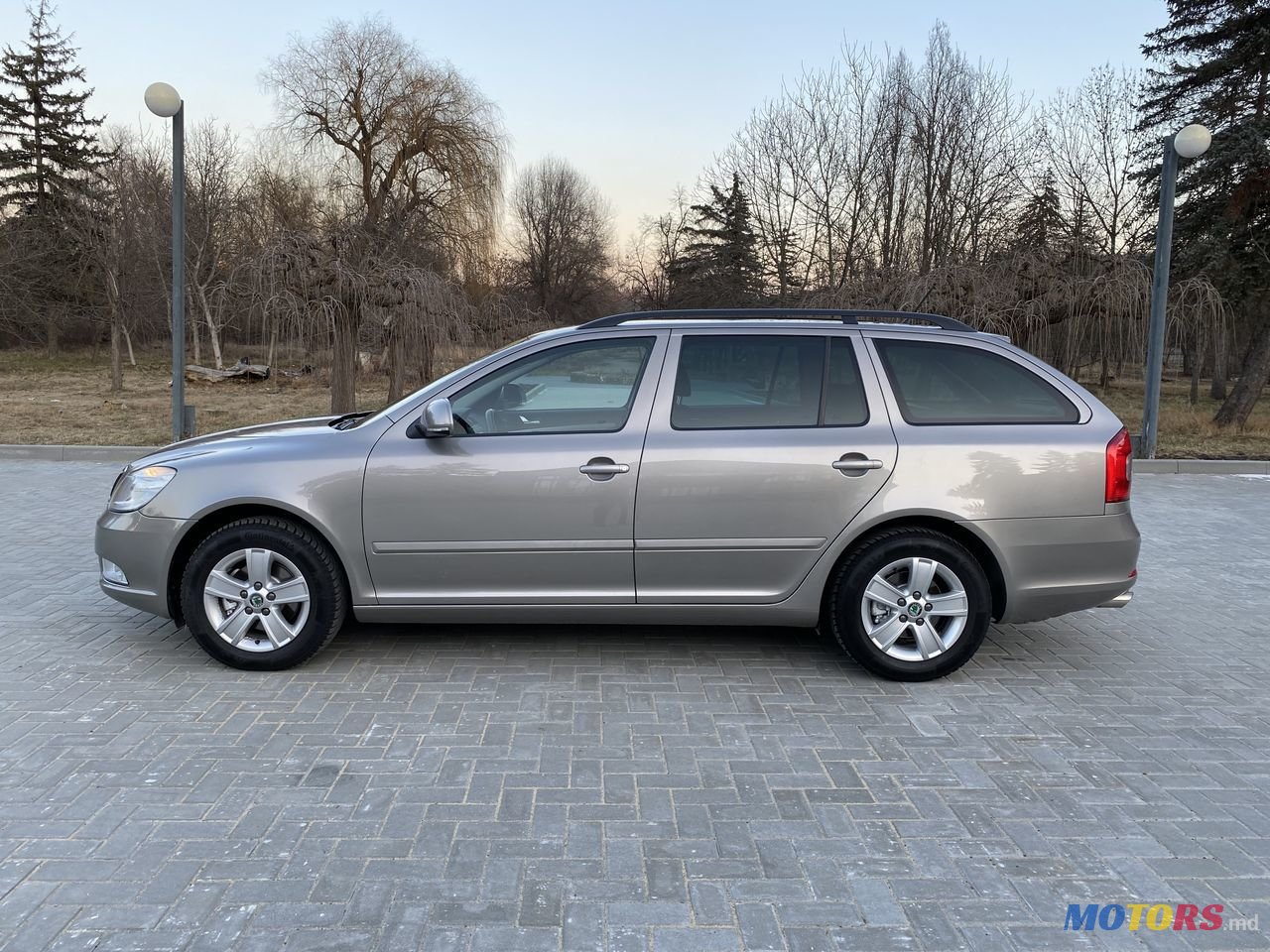 2013' Skoda Octavia photo #1