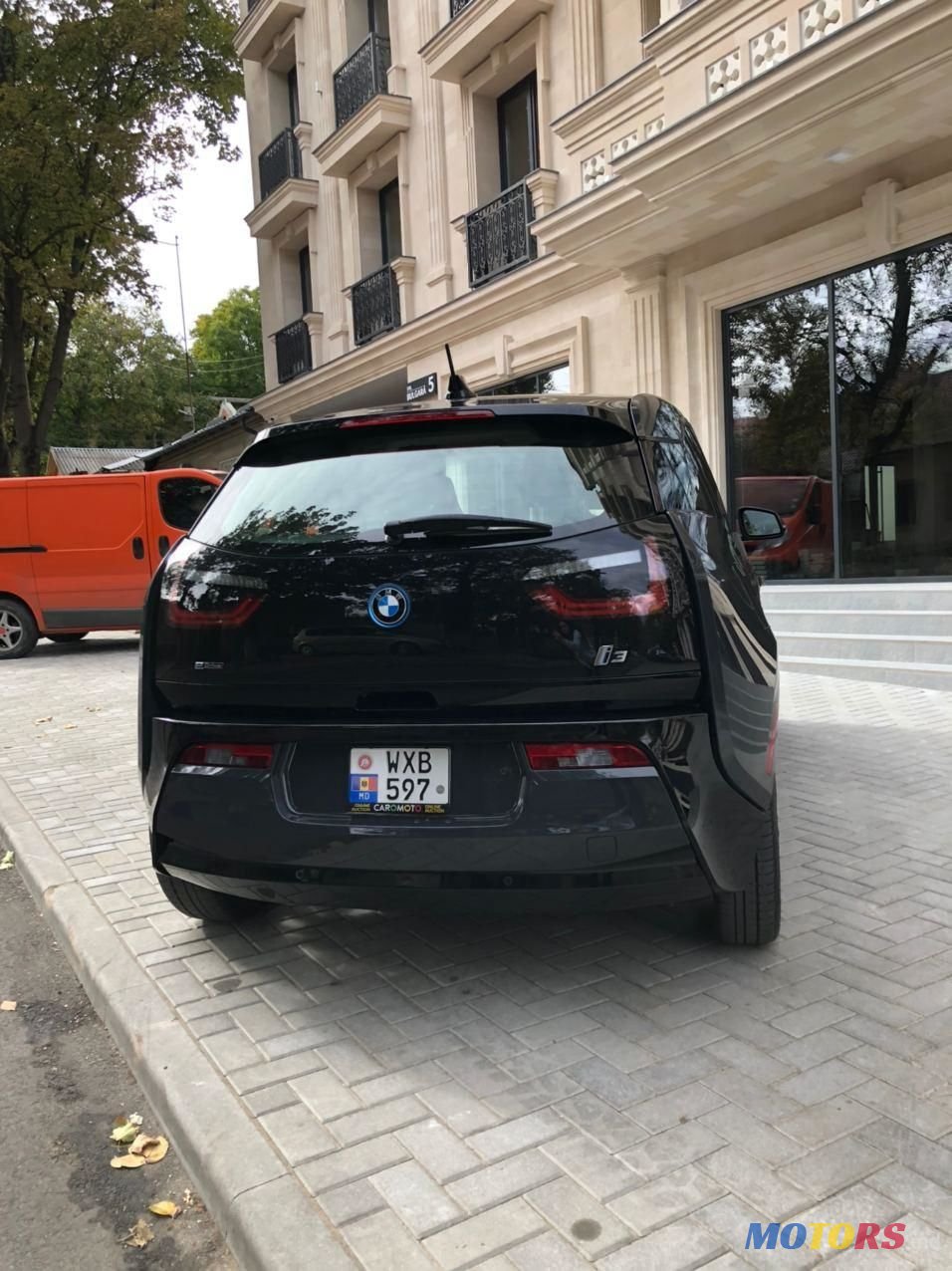 2015' BMW i3 photo #4