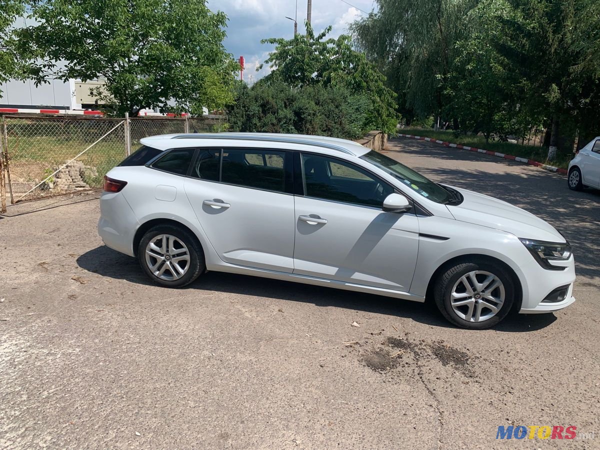 2016' Renault Megane photo #3