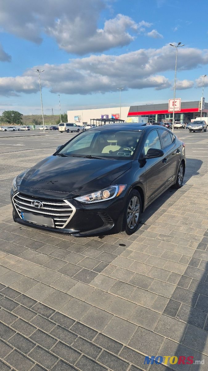 2018' Hyundai Elantra photo #3