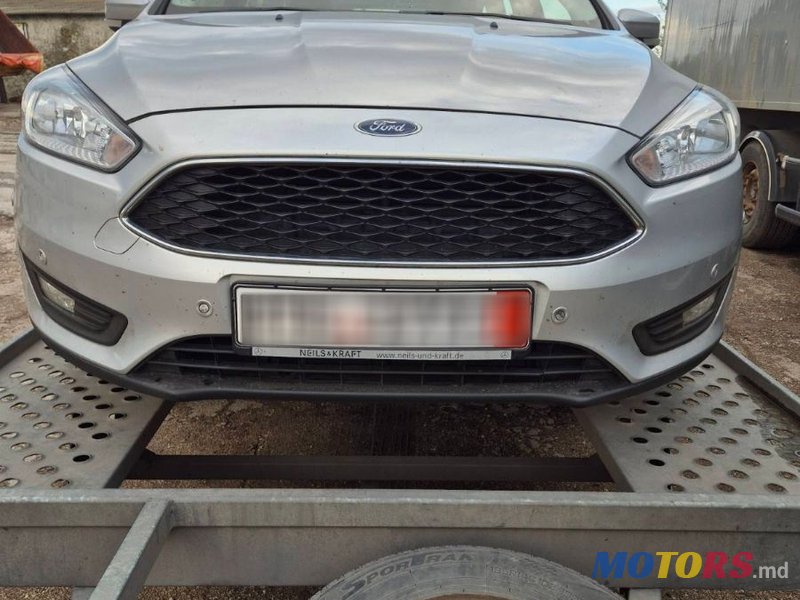 2015' Ford Focus photo #5