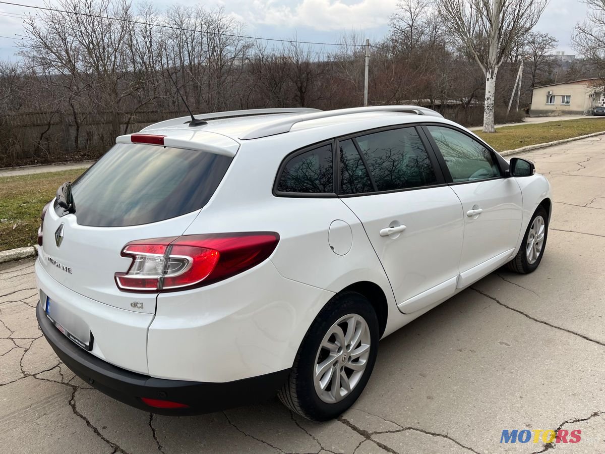 2015' Renault Megane photo #5