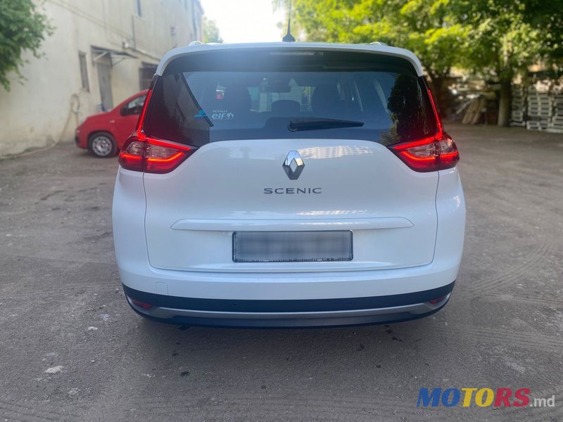 2017' Renault Grand Scenic photo #5