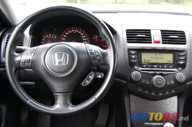 2006' Honda Accord photo #3