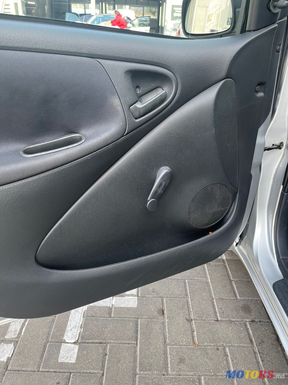 2004' Toyota Yaris photo #6