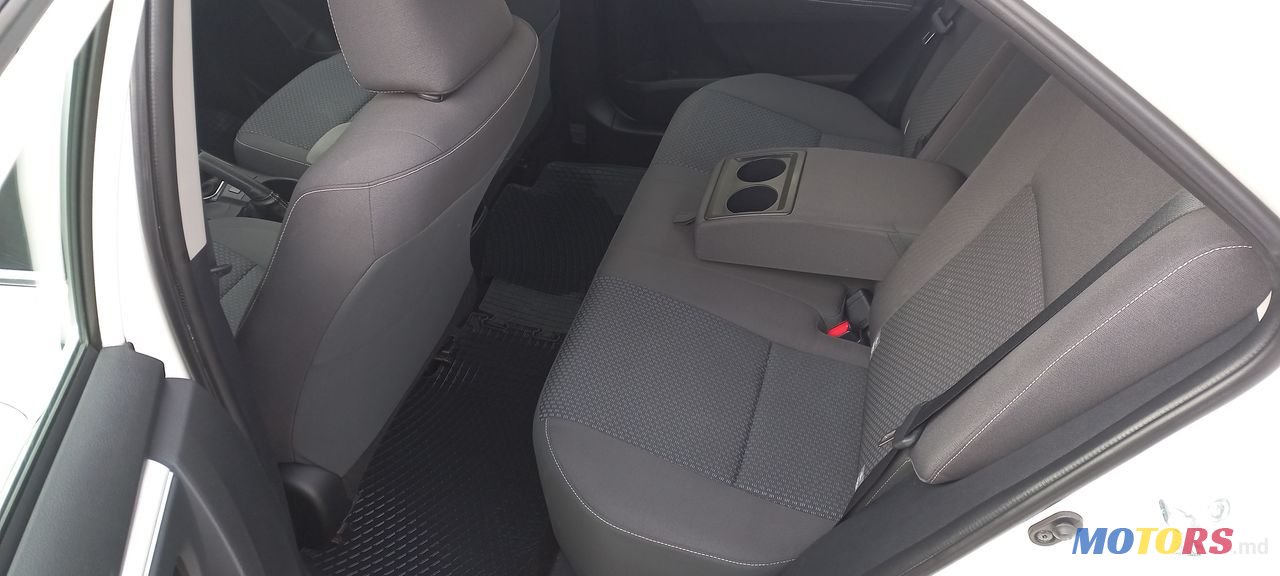 2017' Toyota Corolla photo #2