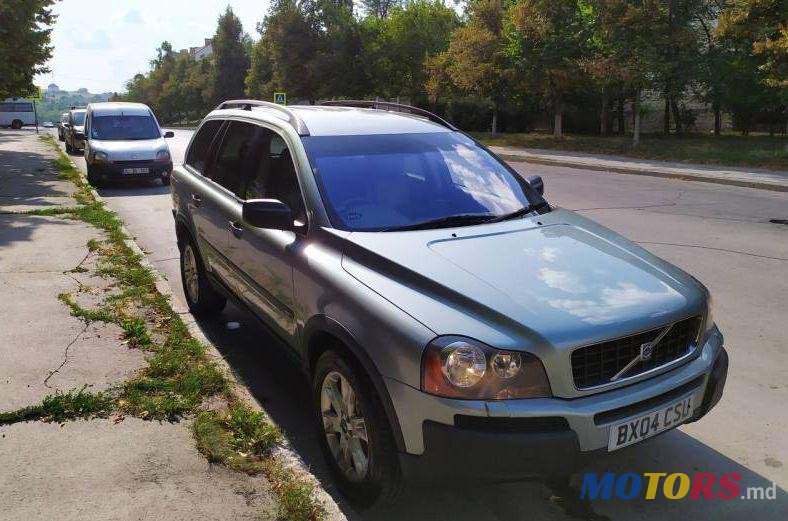 2004' Volvo XC90 photo #1