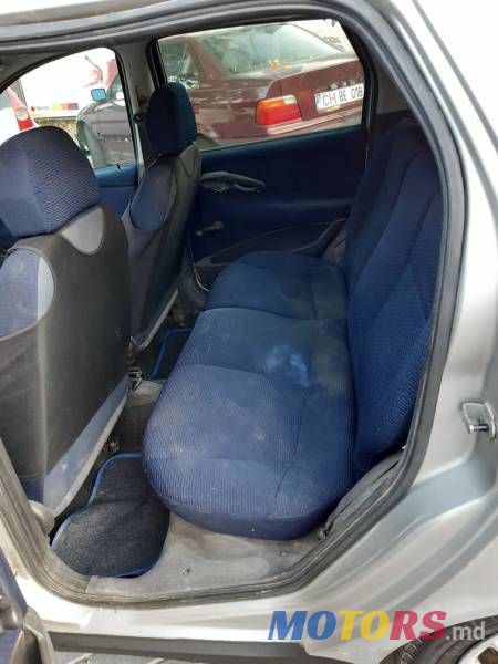 2001' Fiat Punto photo #6